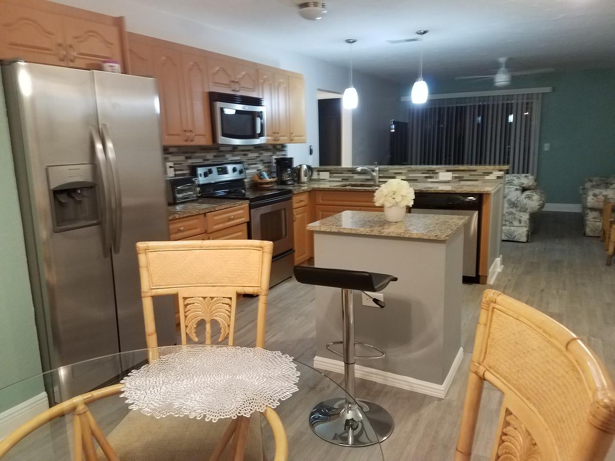 2br/1ba Vacation - Sienna Park Sarasota